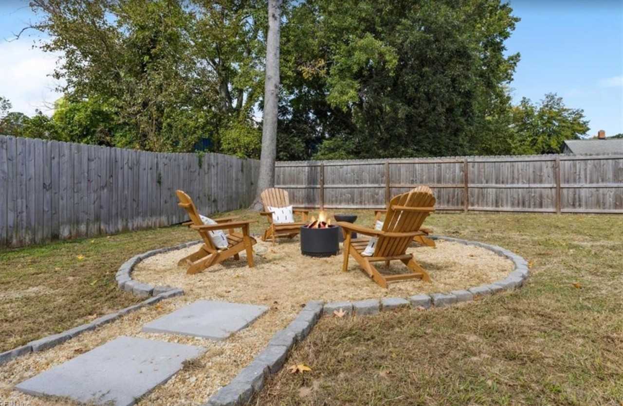 The Shell - Photo 5 of 10