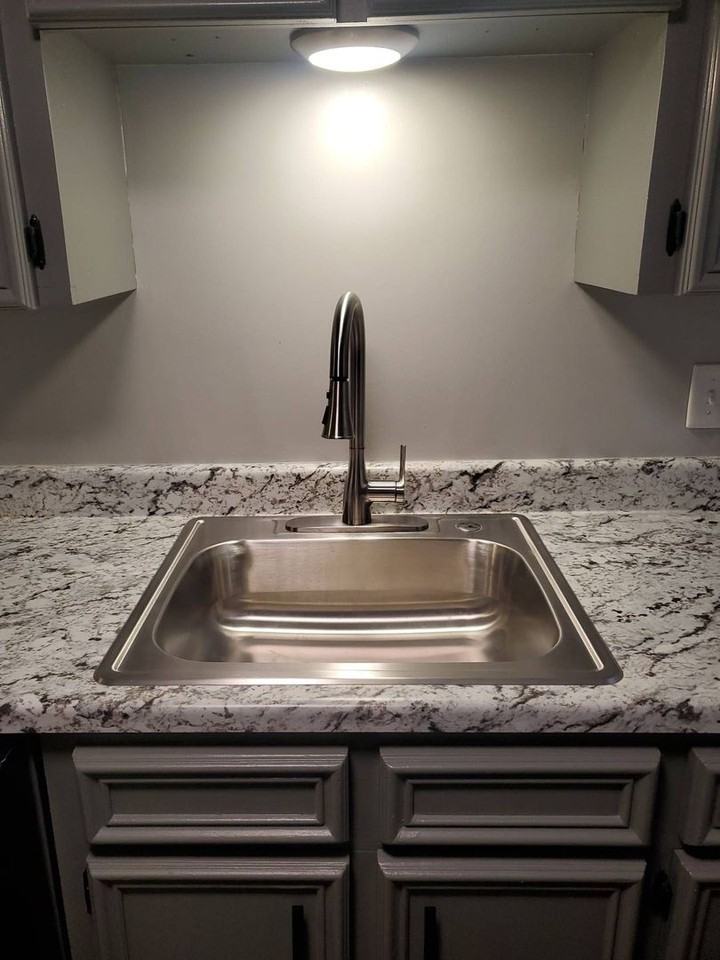 Stratford East Apartments - Photo 4 of 50