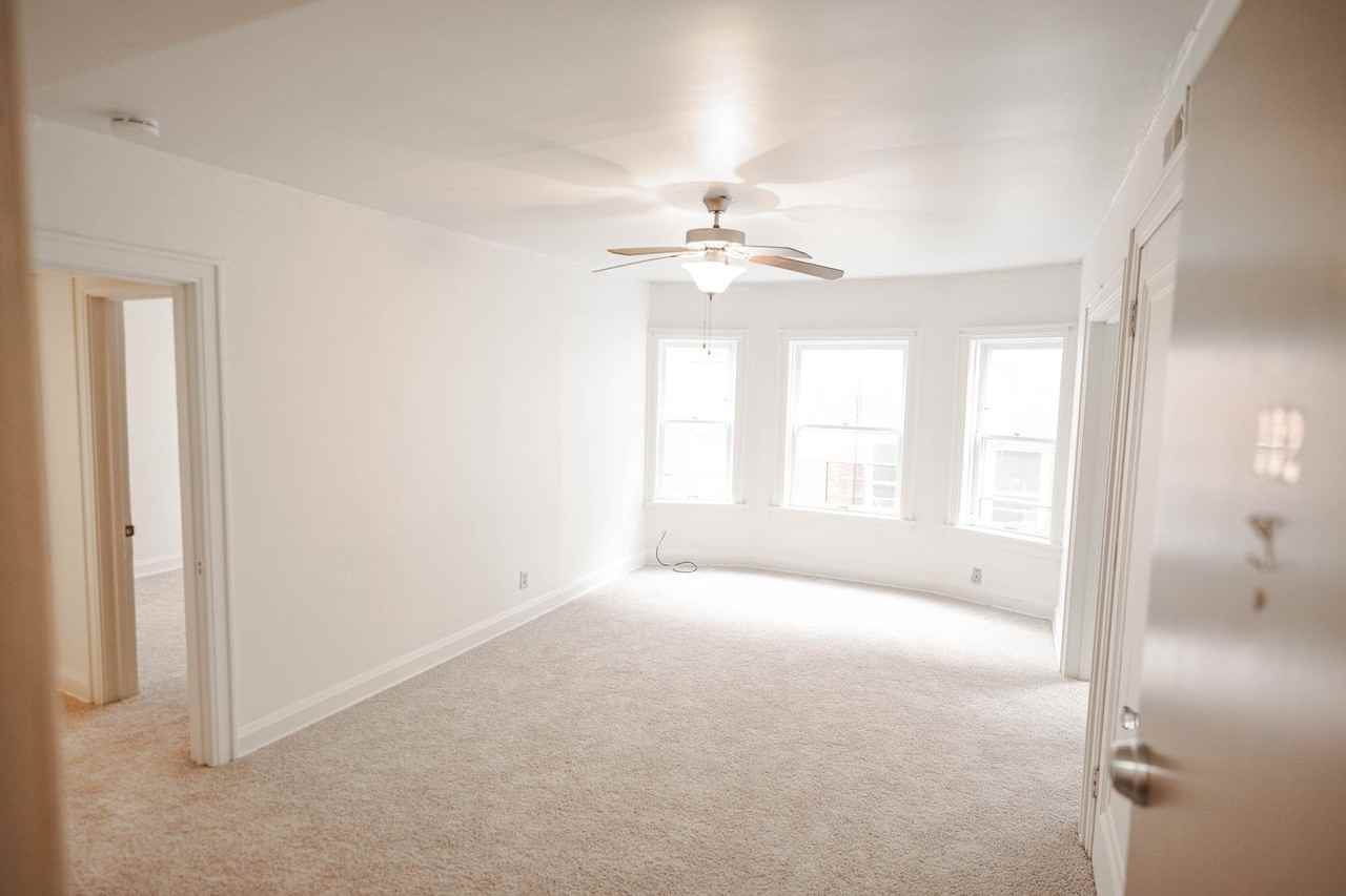 1550 E. Broad St. - Photo 3 of 10
