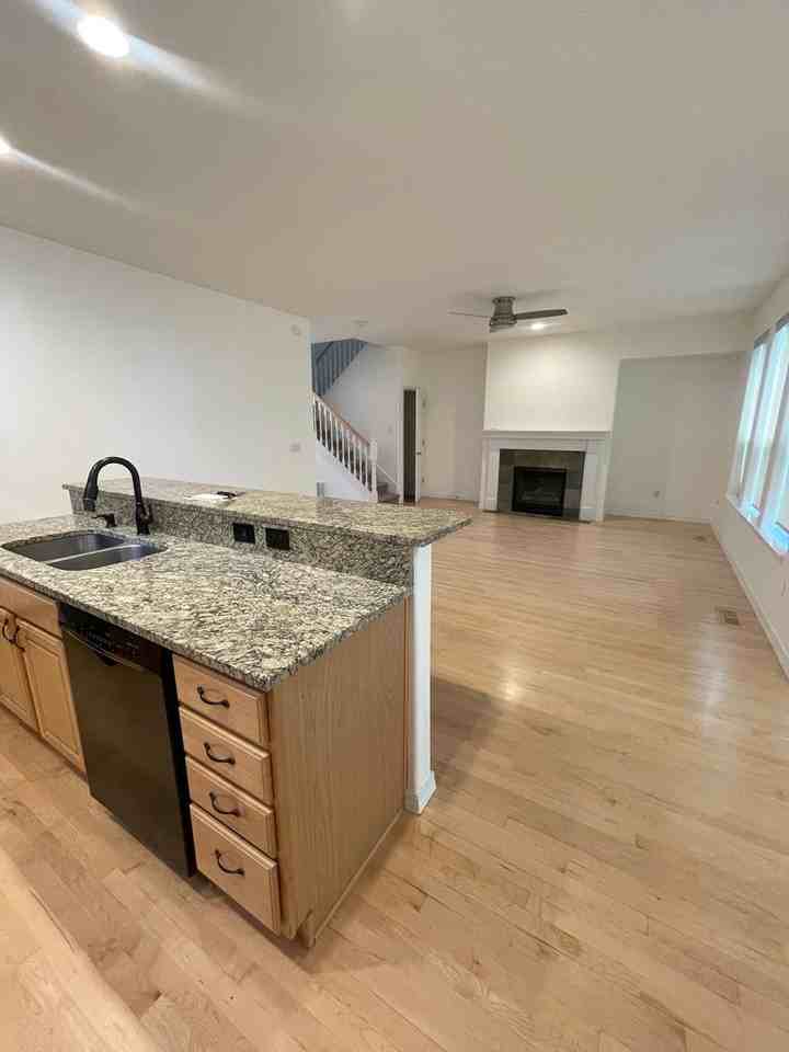 61164 Foxglove Loop - Photo 6 of 34