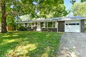 featured image of 1733 Vaughn Dr