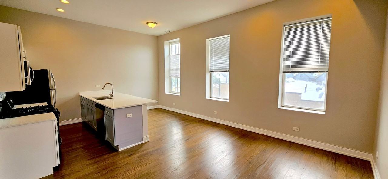 262022 West Cermak 2622 W. Cermak 3F, Chicago, IL 60608 2 Bedroom