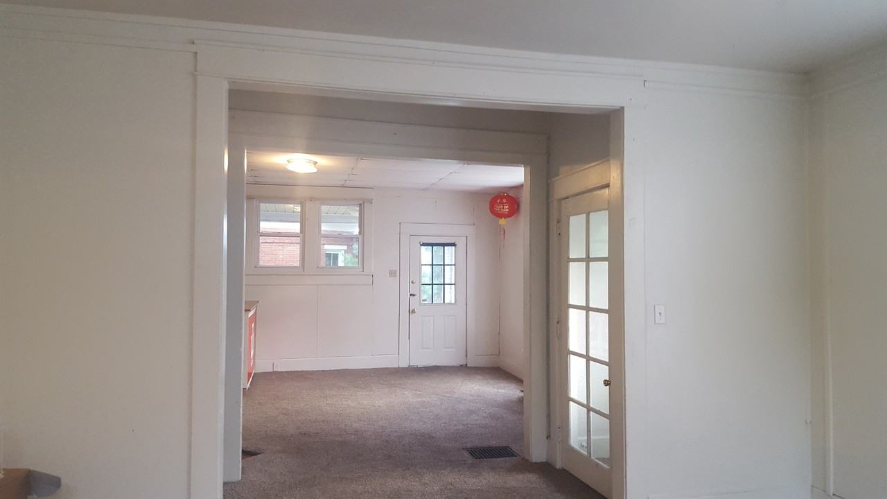 100 E Cottage Grove Ave - Photo 3 of 21