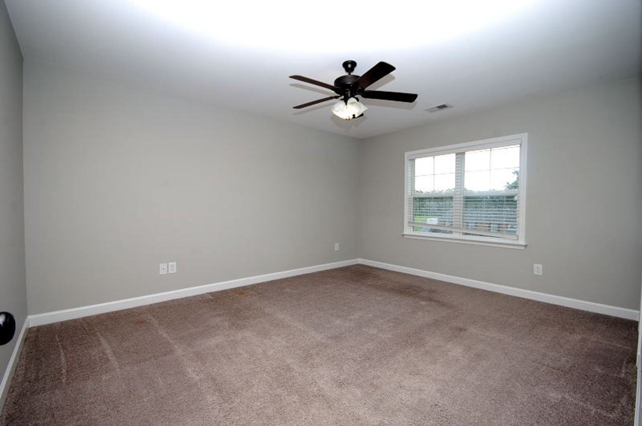 416 S Pearl St #104 - Photo 7 of 13