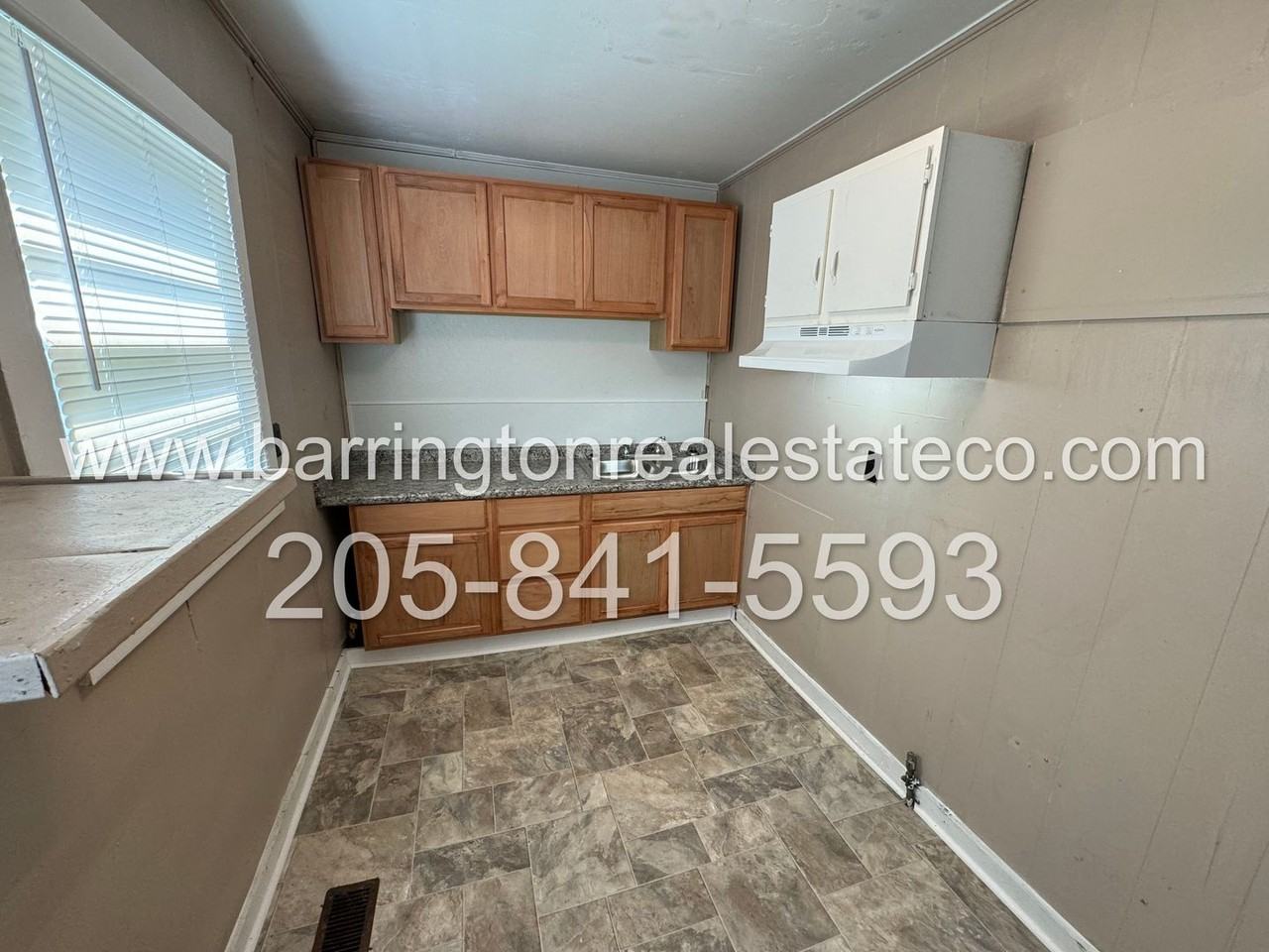 213 Beech Ave - Photo 3 of 7