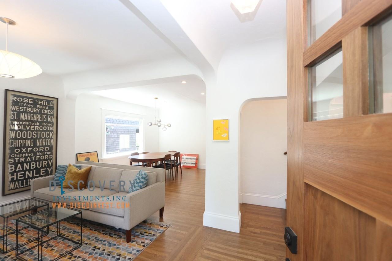 113 Sunnyside Ave - Photo 2 of 30