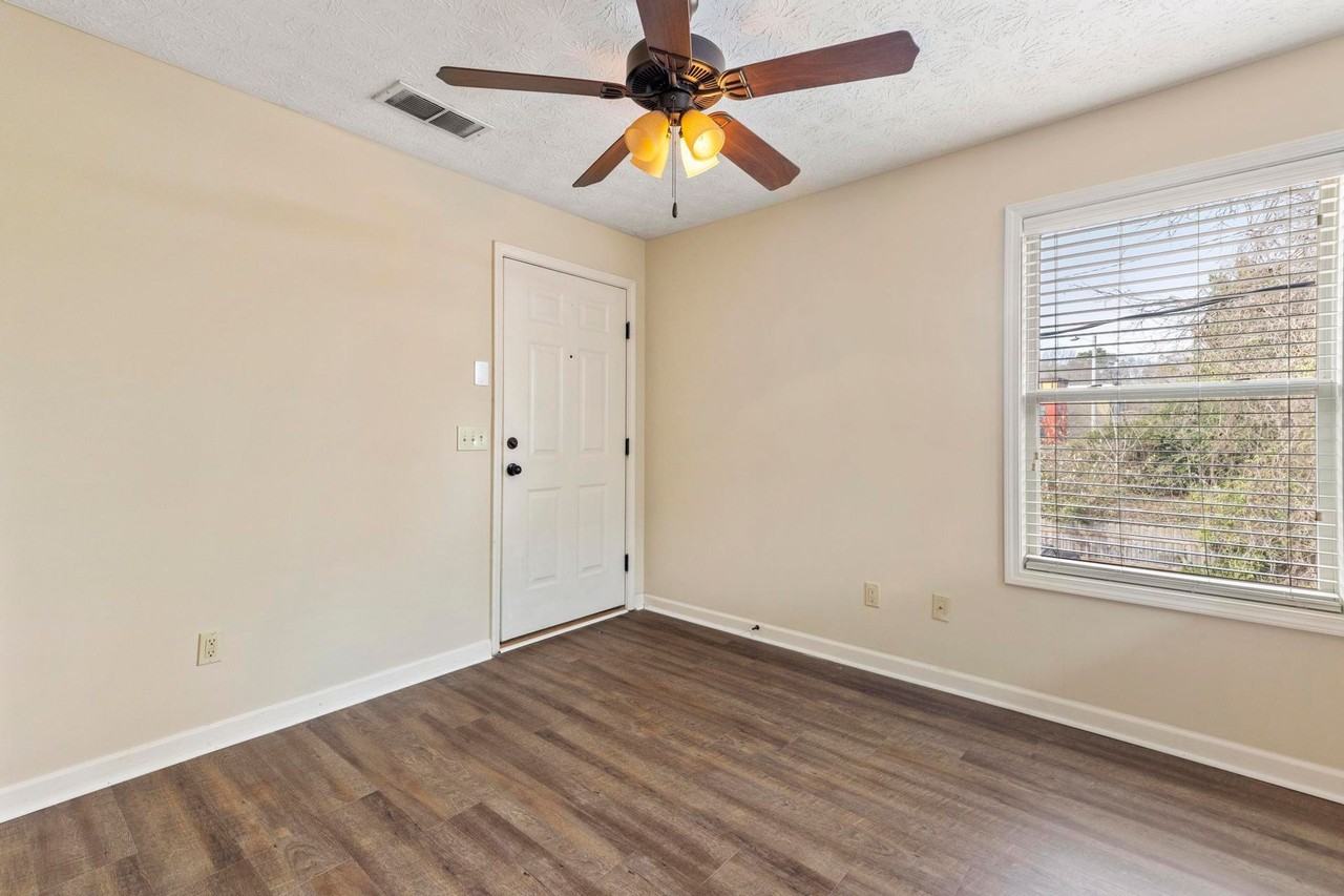 Glennwood - Photo 4 of 7