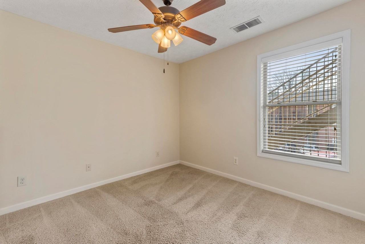 Glennwood - Photo 6 of 7