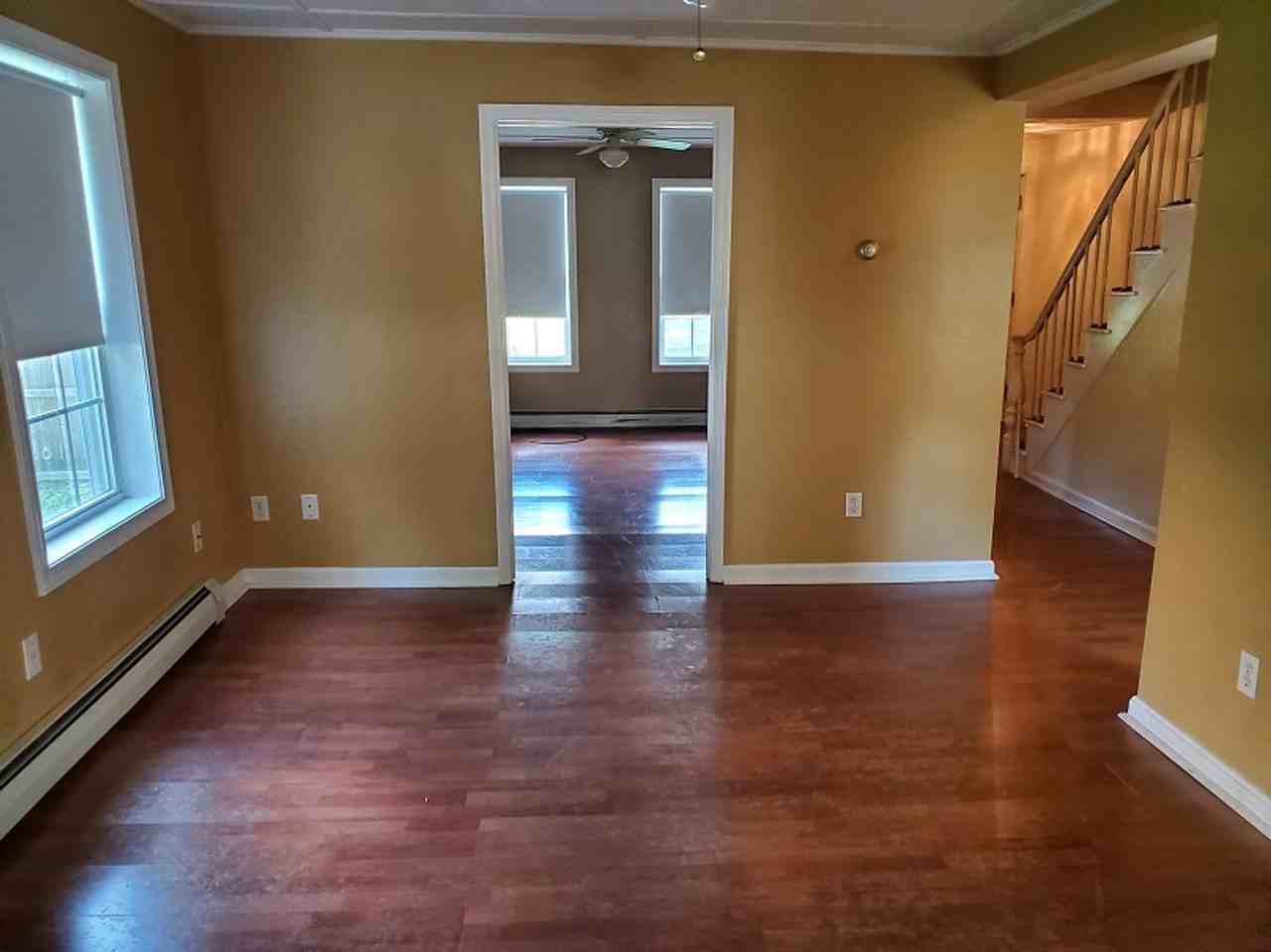 150 Main St - Photo 2 of 13