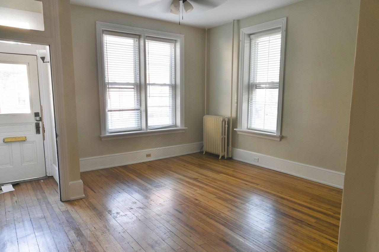 1619 N 3rd St - Photo 7 of 33