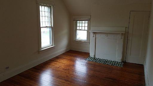 2137 Waldeck Ave - Photo 6 of 13