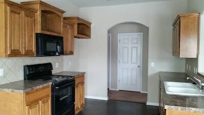 20362 E 47th St S - Photo 3 of 29