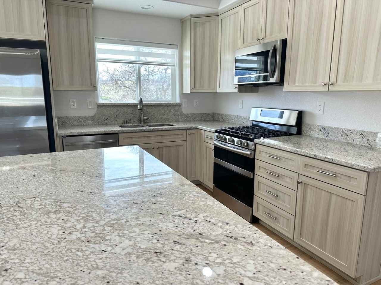 30205 Piebald Ct - Photo 4 of 15