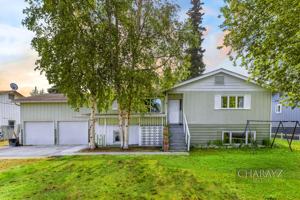 featured image of 1735 Bridgewater Drive