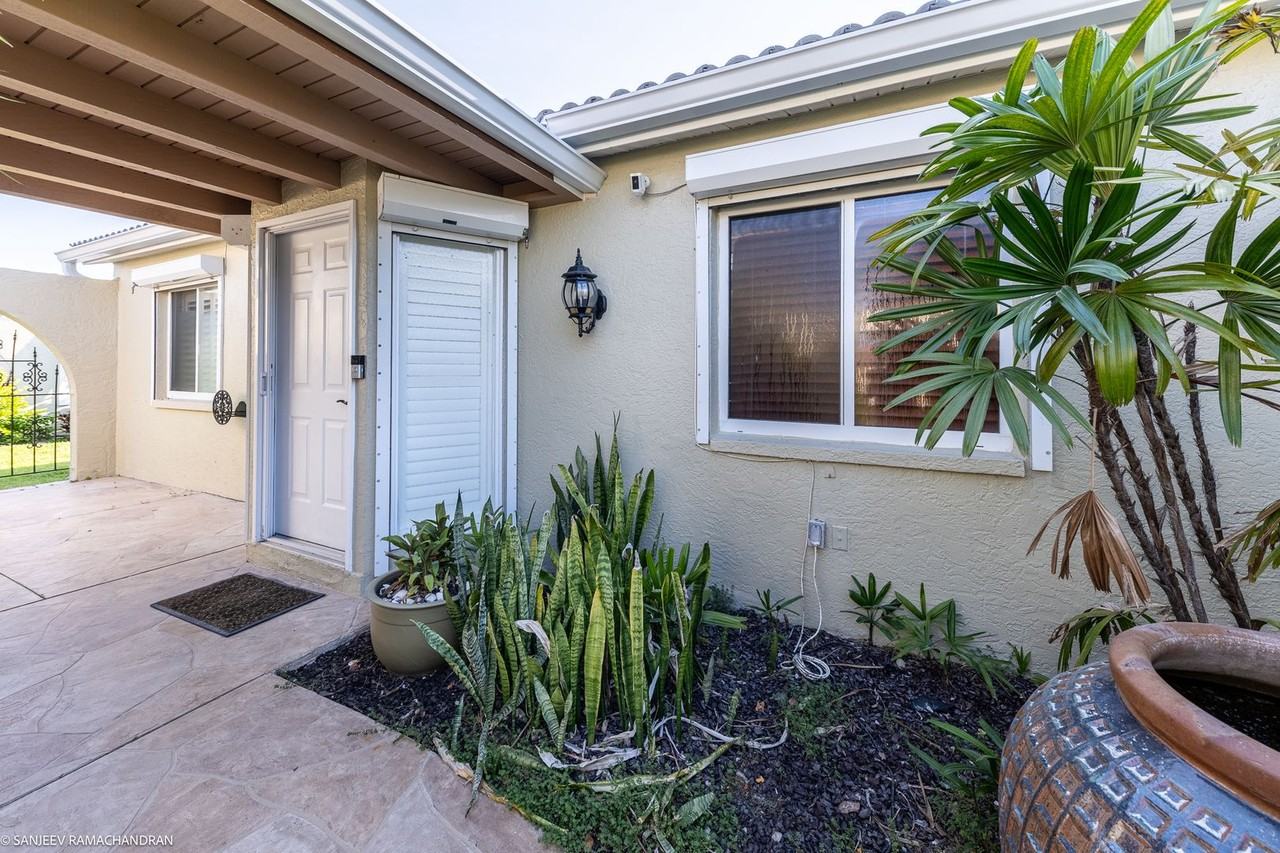 2521 West Marion Avenue #311 - Photo 4 of 44