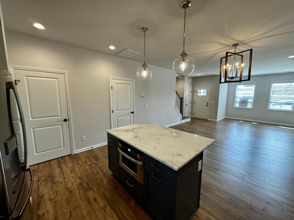2050 Kyles Way - Photo 6 of 19