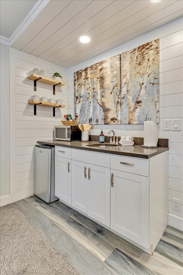 2105 Prospector Ave #208 - Photo 2 of 50