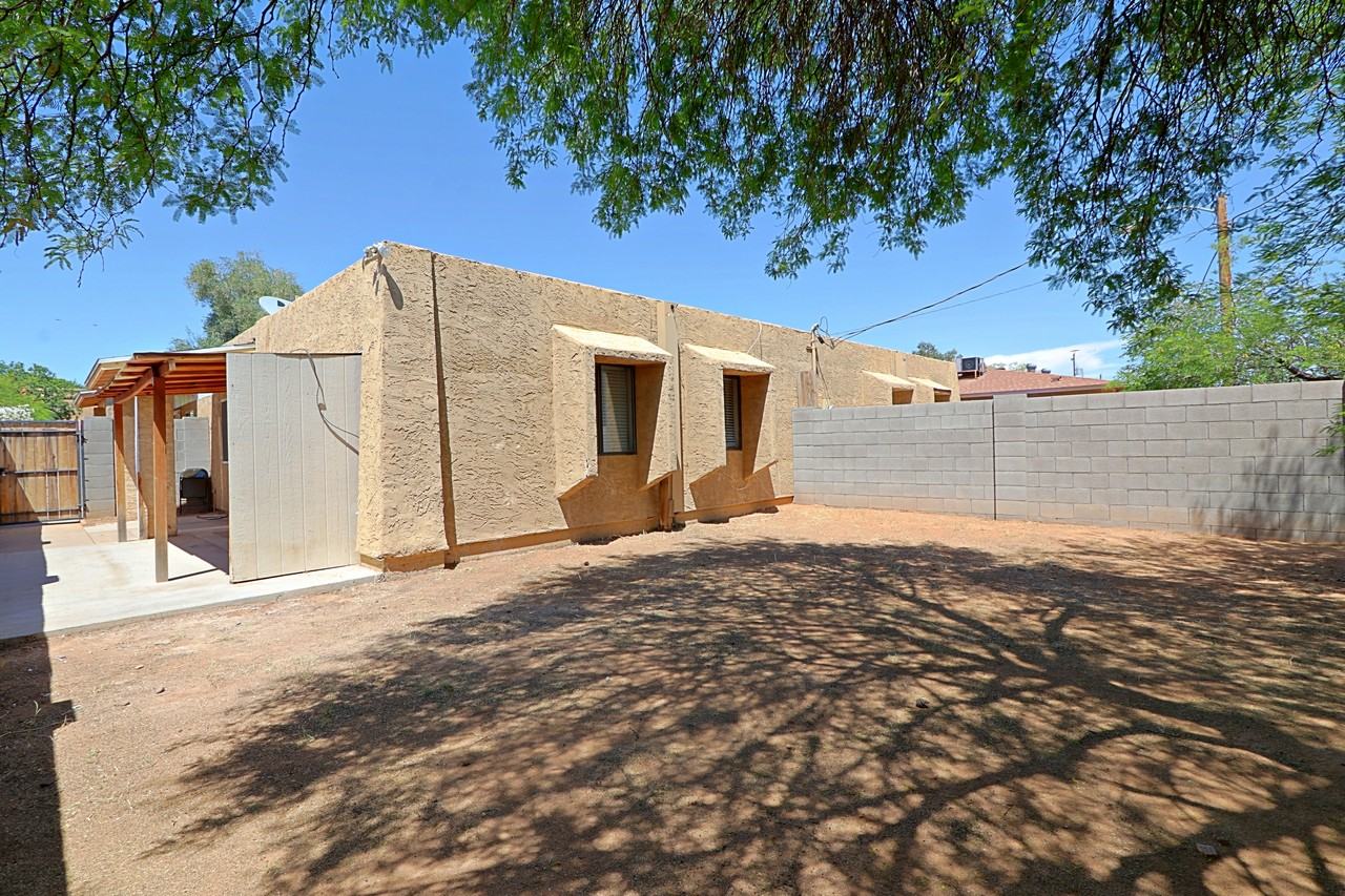 4019 E Desert Cactus St #B - Photo 2 of 24