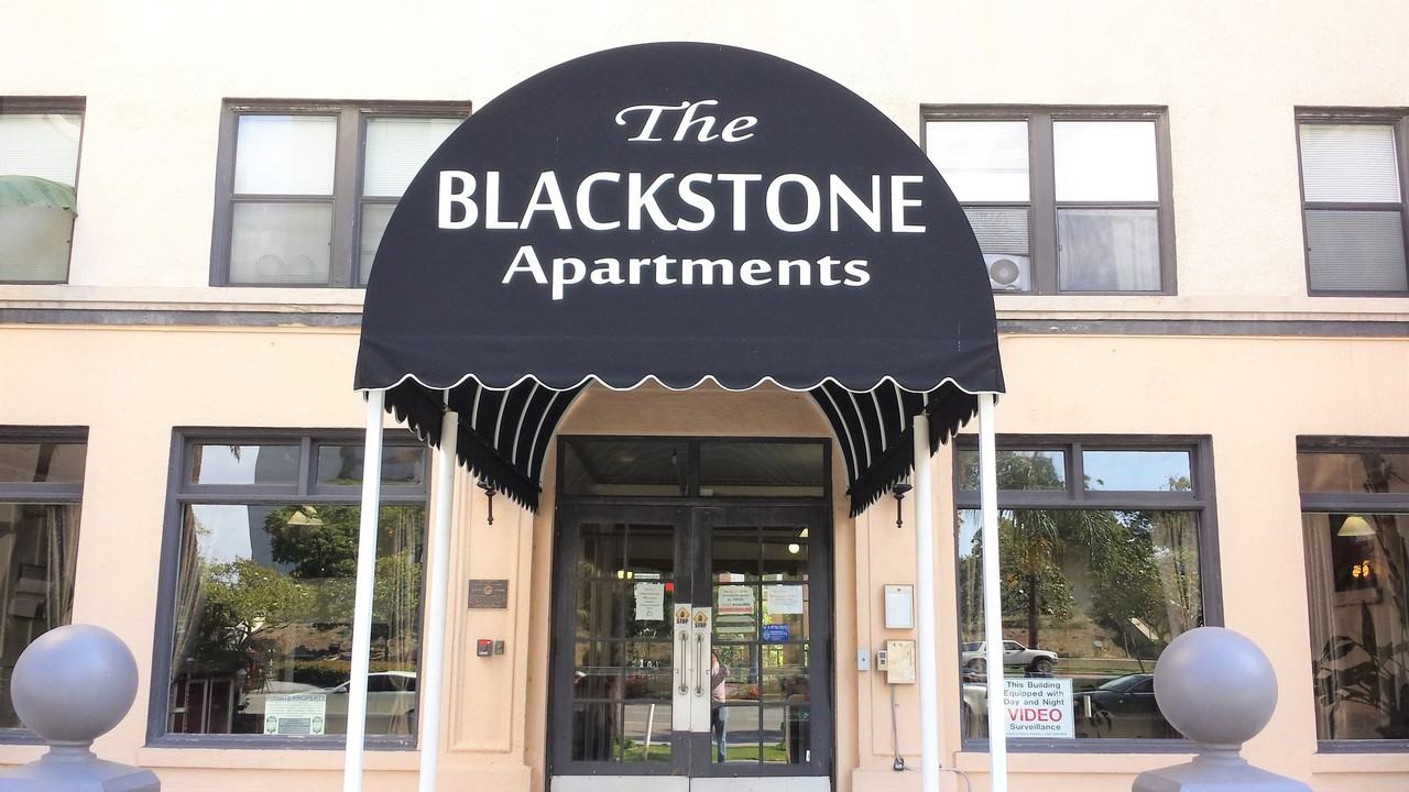 The Blackstone Apartments - Photo 5 of 5