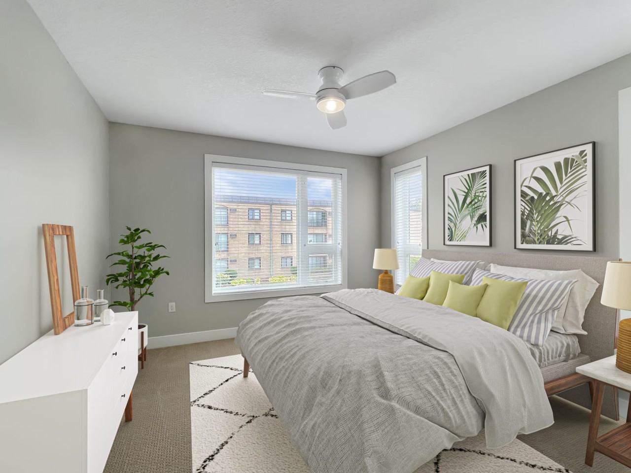 2817 Girard Ave S - Photo 3 of 9