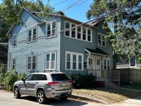 110 Trowbridge St Ne #A - Photo 1 of 1