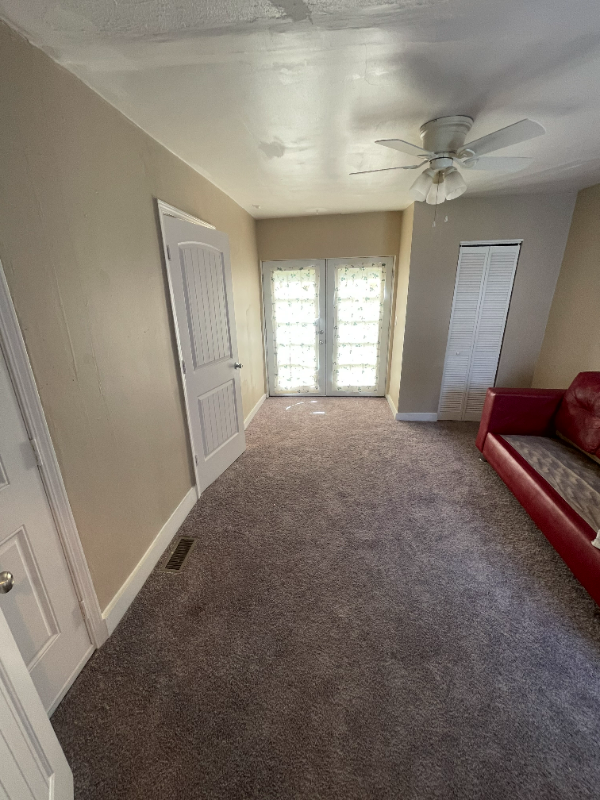 1132 W Edwards St - Photo 2 of 20