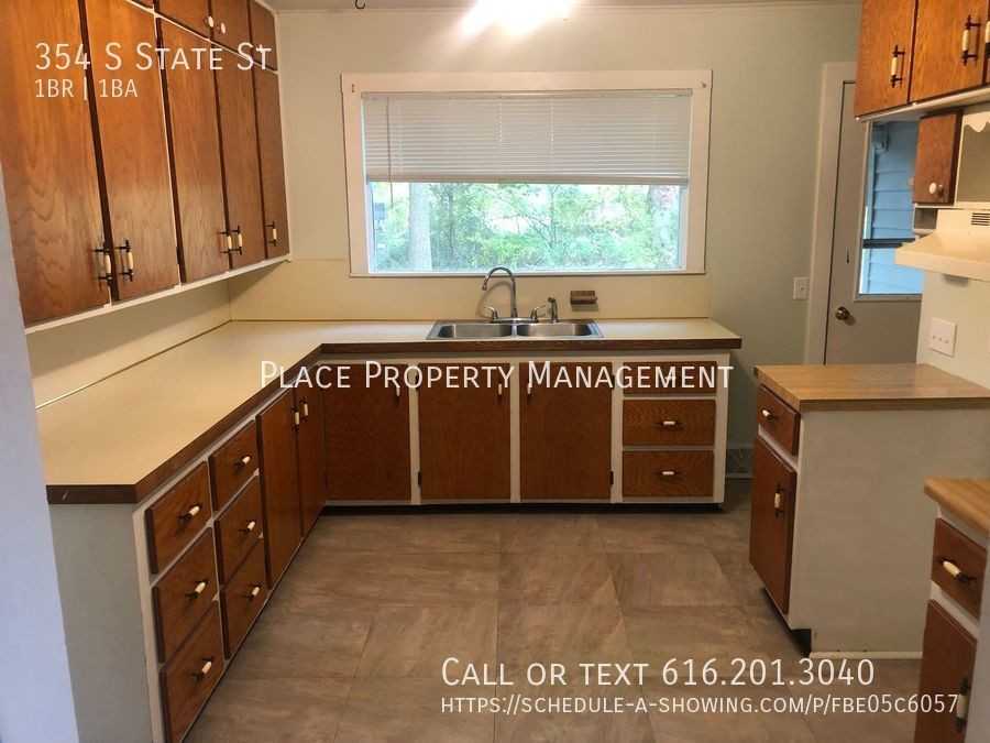 354 S State St - Photo 3 of 6