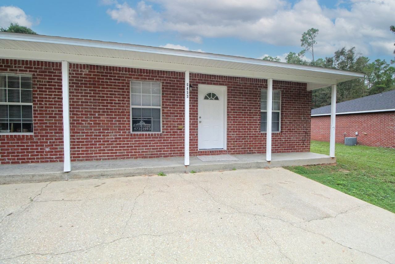 6853 Roundup Ln - Photo 2 of 23