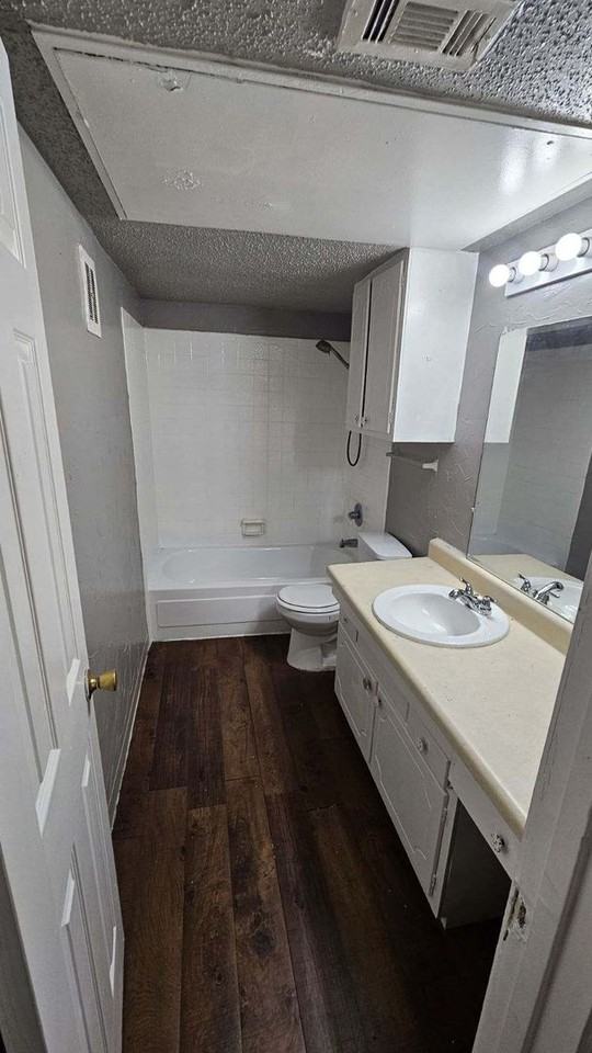 5630 Boca Raton Blvd #220 - Photo 4 of 7