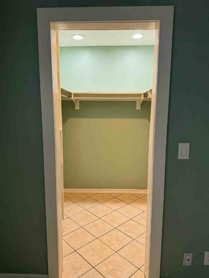 4246 Van Dyke Ave #6 - Photo 4 of 17