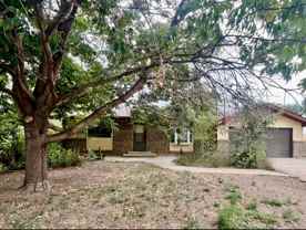 708 S Pratt Pkwy - Photo 1 of 1