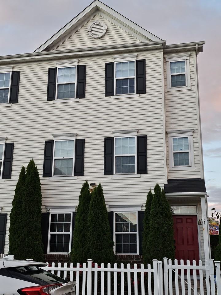 114 Ridgemont Dr #114 - Photo 3 of 15