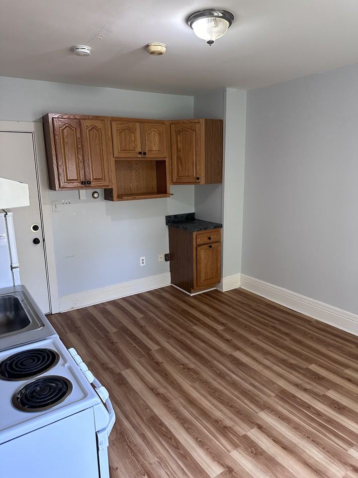 3898 Main St #3 - Photo 2 of 10