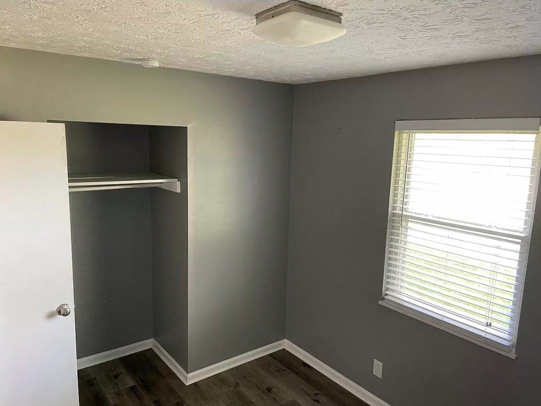 1308 Maverick Trl #NA - Photo 2 of 8