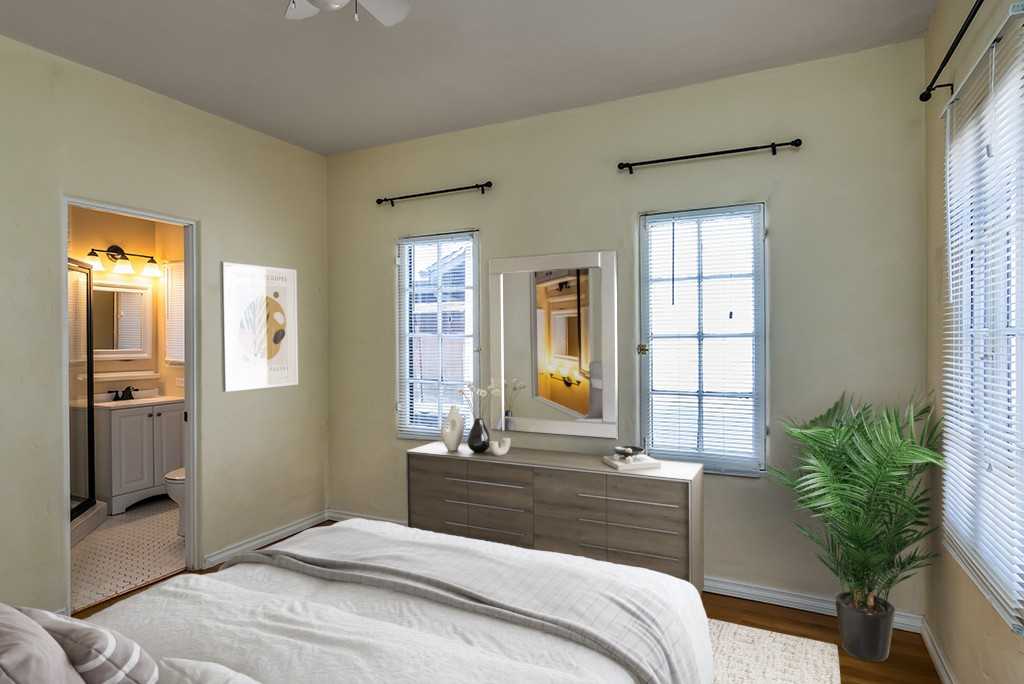 4015 Edenhurst Ave #4015 - Photo 6 of 9