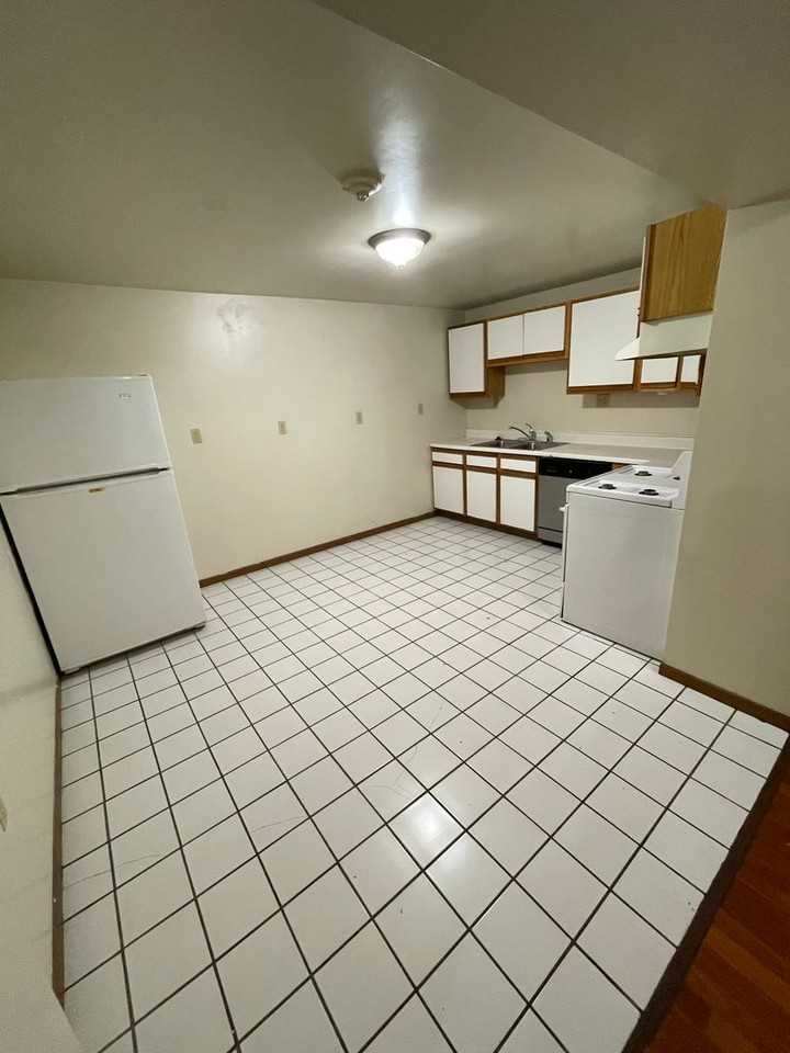 (26) 1892 Indianola - Photo 3 of 48