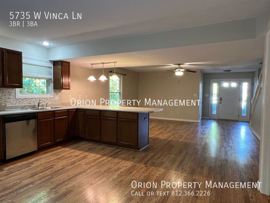 5735 W Vinca Ln - Photo 3 of 16