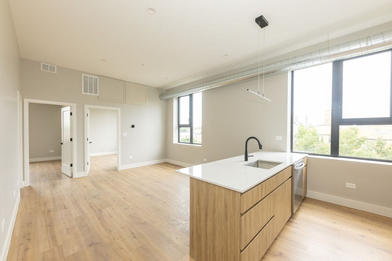 Sixty44 Residences - Photo 5 of 17