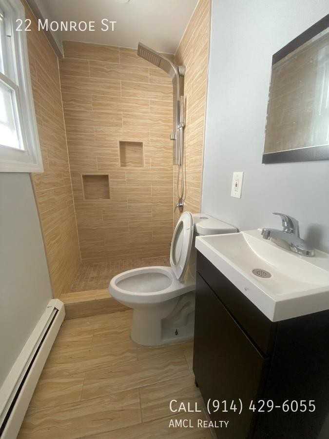 22 Monroe St - Photo 2 of 18