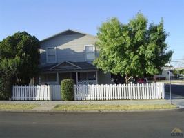 featured image of 300 Warren St