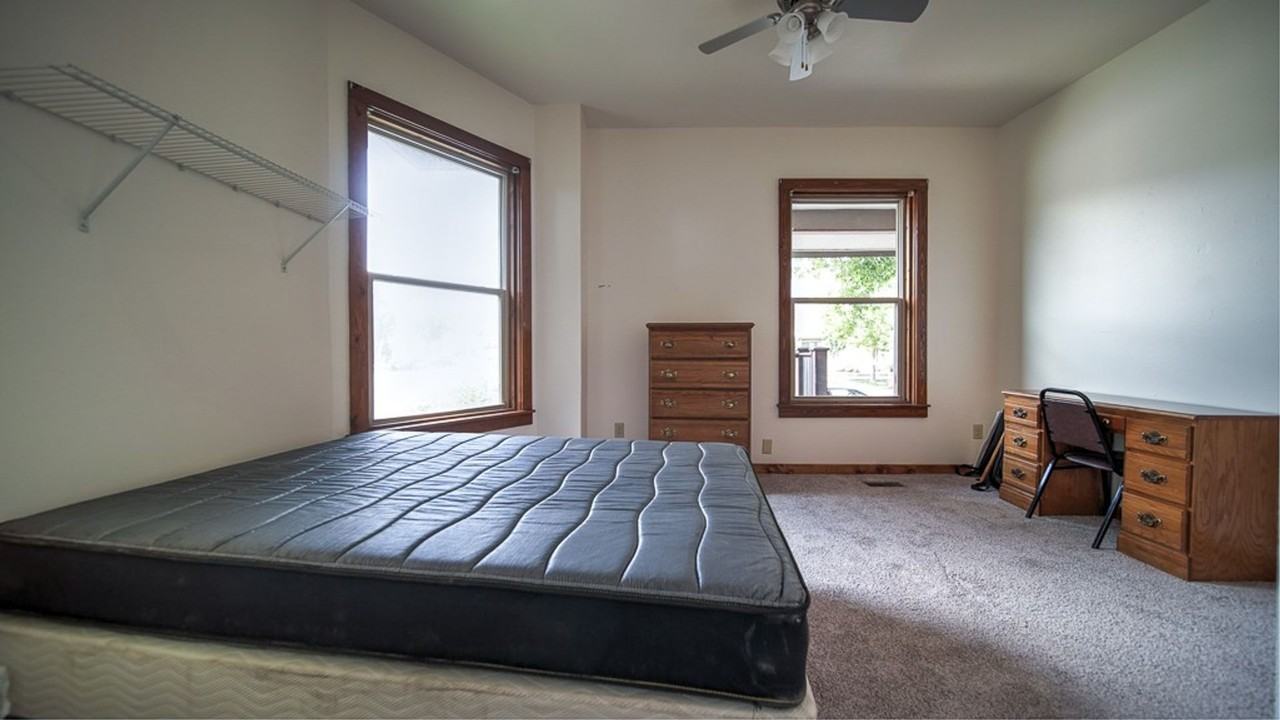 151W - Photo 5 of 50