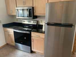 featured image of 415 N Henry St