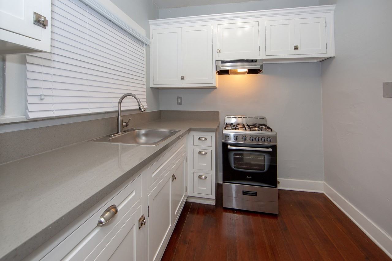 1429 - Photo 2 of 22