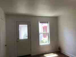 featured image of 1048 Lincoln Street