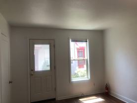 Lincoln Court Apartments - Photo 1 of 1