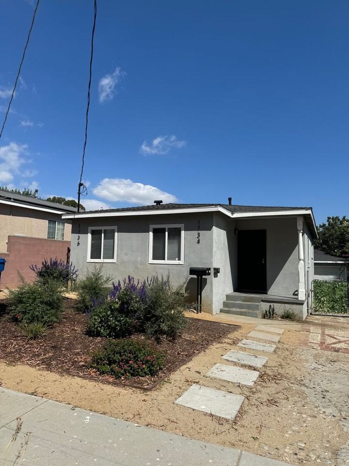 1734-36 Eudora Ave - Photo 2 of 12