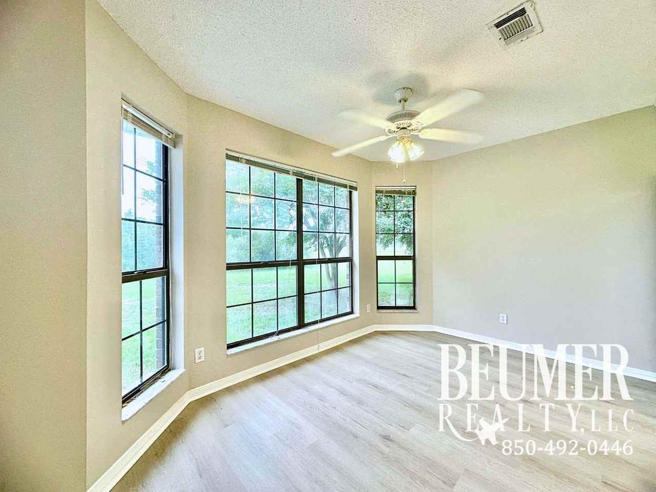 5027 Shoshone Dr - Photo 3 of 25