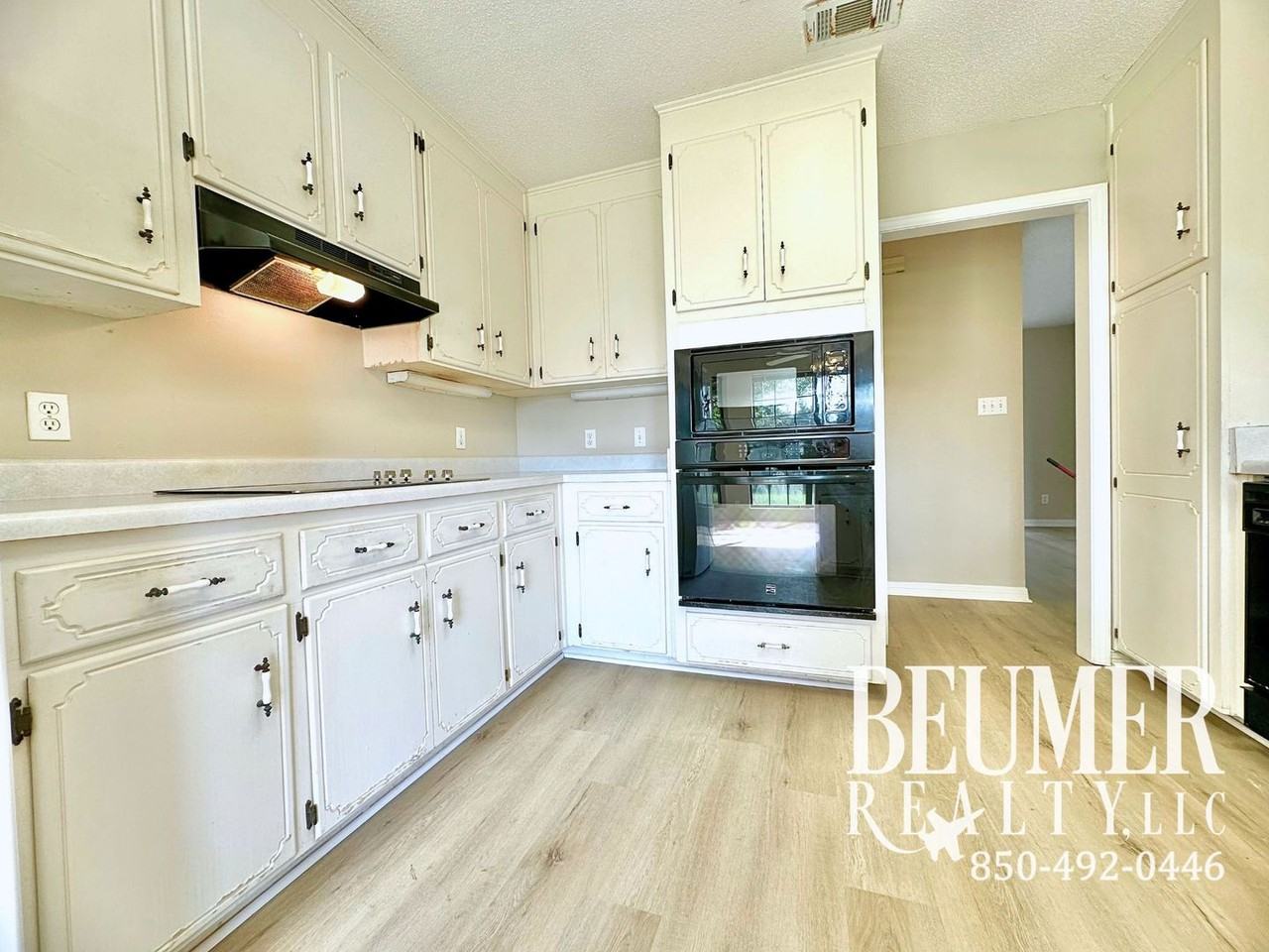 5027 Shoshone Dr - Photo 4 of 25