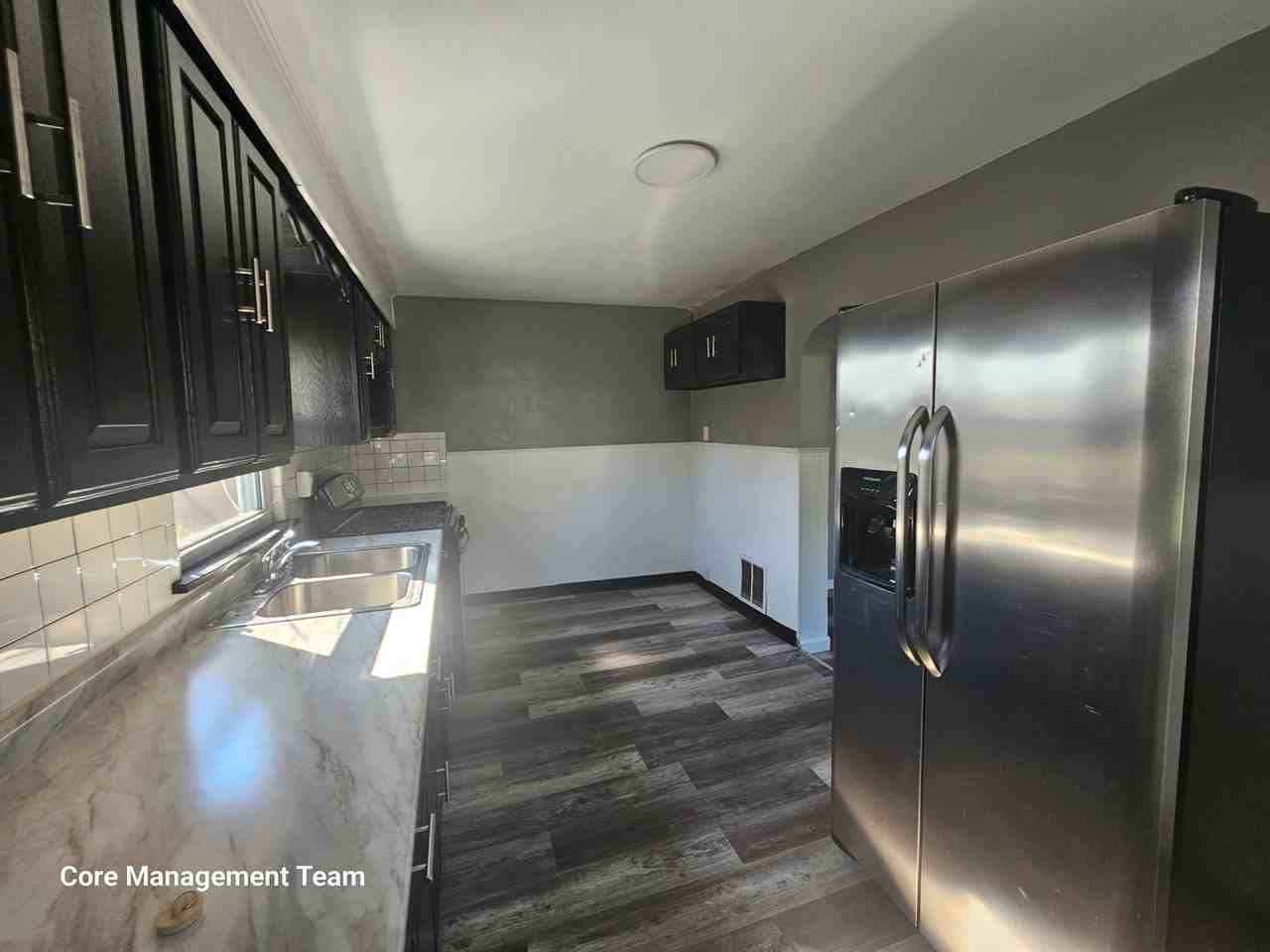 3214 Virginia Ave - Photo 2 of 12