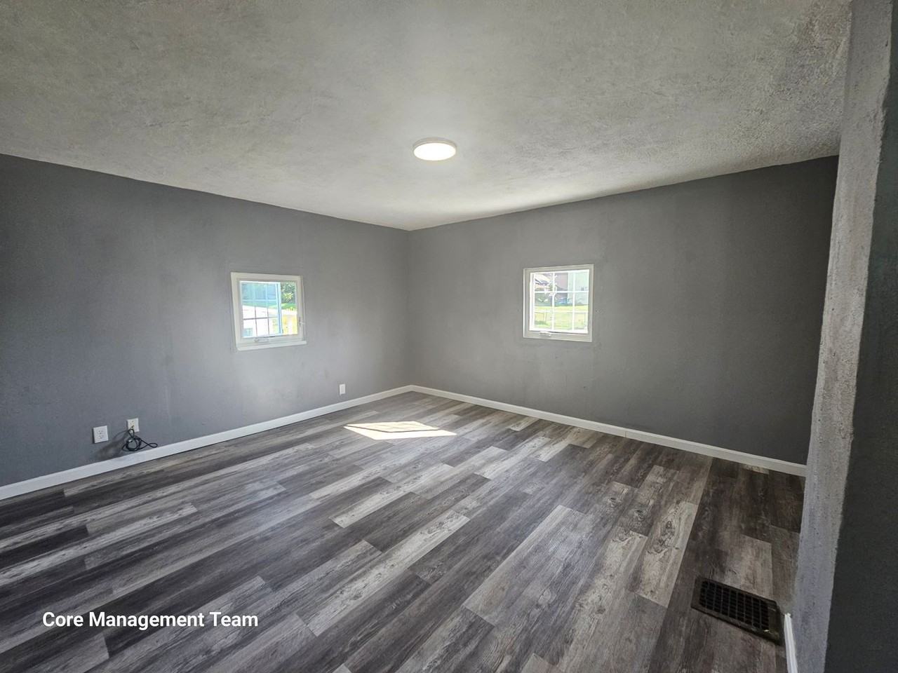 3214 Virginia Ave - Photo 7 of 12